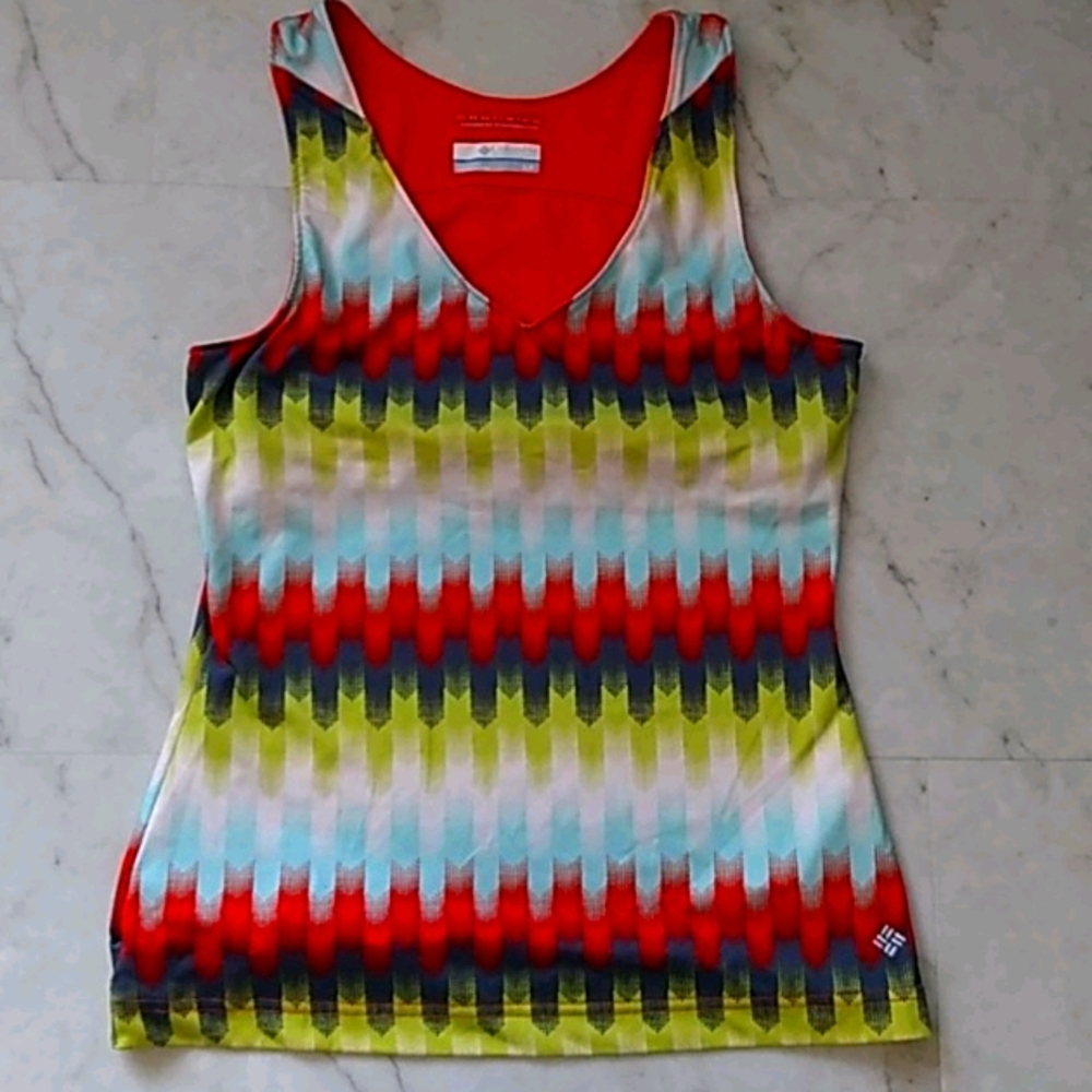 Columbia Omni wick advanced evaporation tank top.